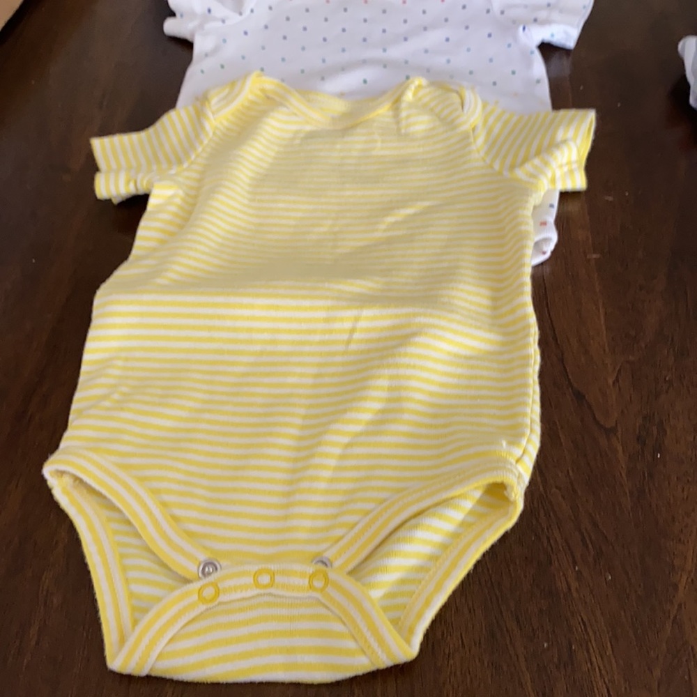 Primary Bundle Tops - Picture 7 of 8